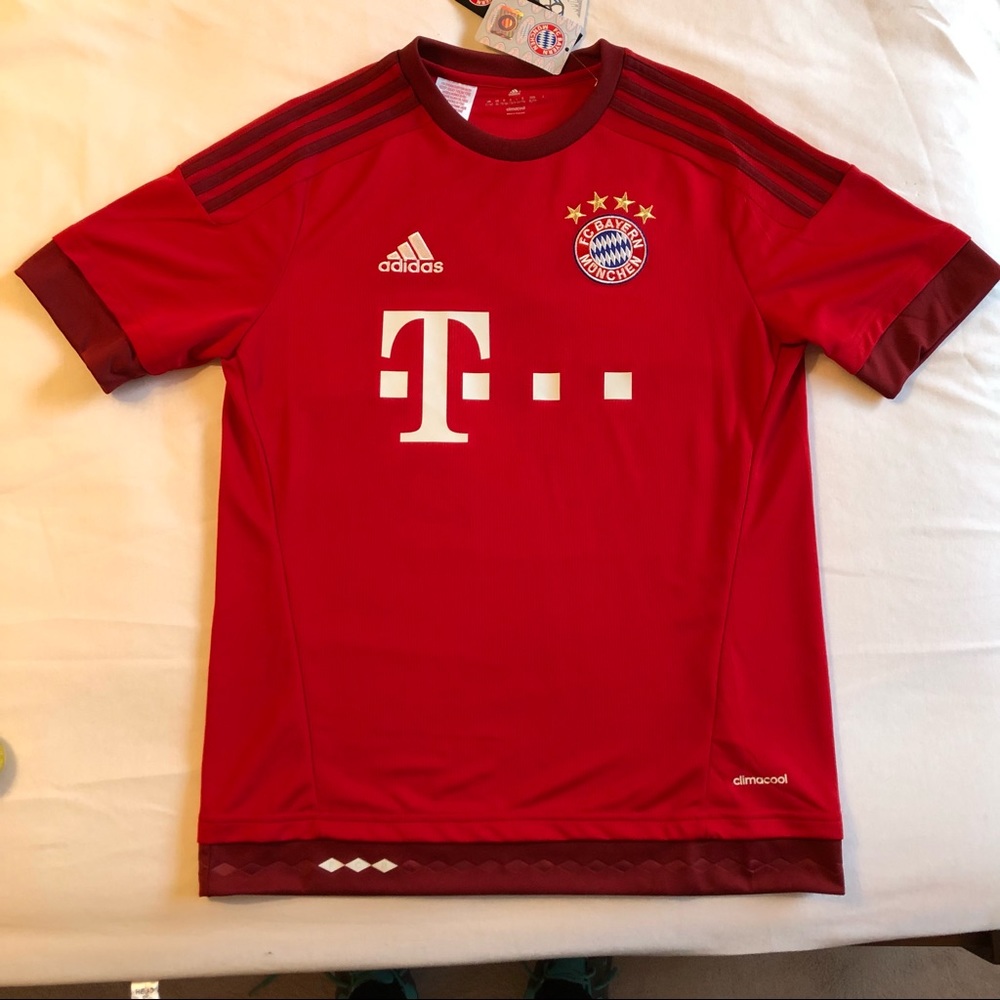 FC Bayern Munchen Adidas Climacool soccer jersey.  NWT